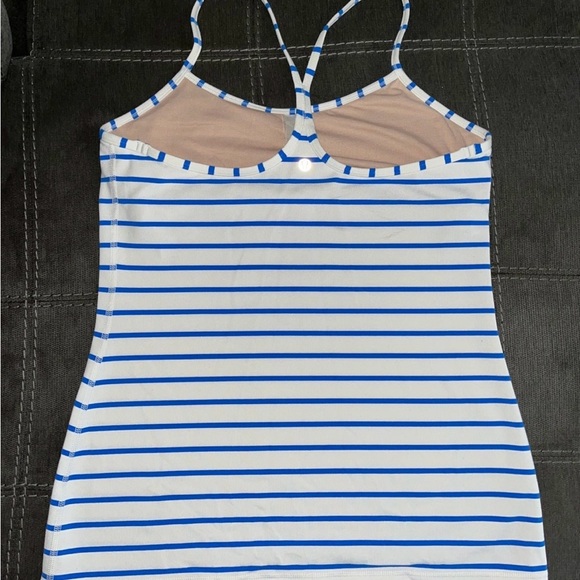 Lululemon Racerback Tank size 12 - Picture 3 of 4